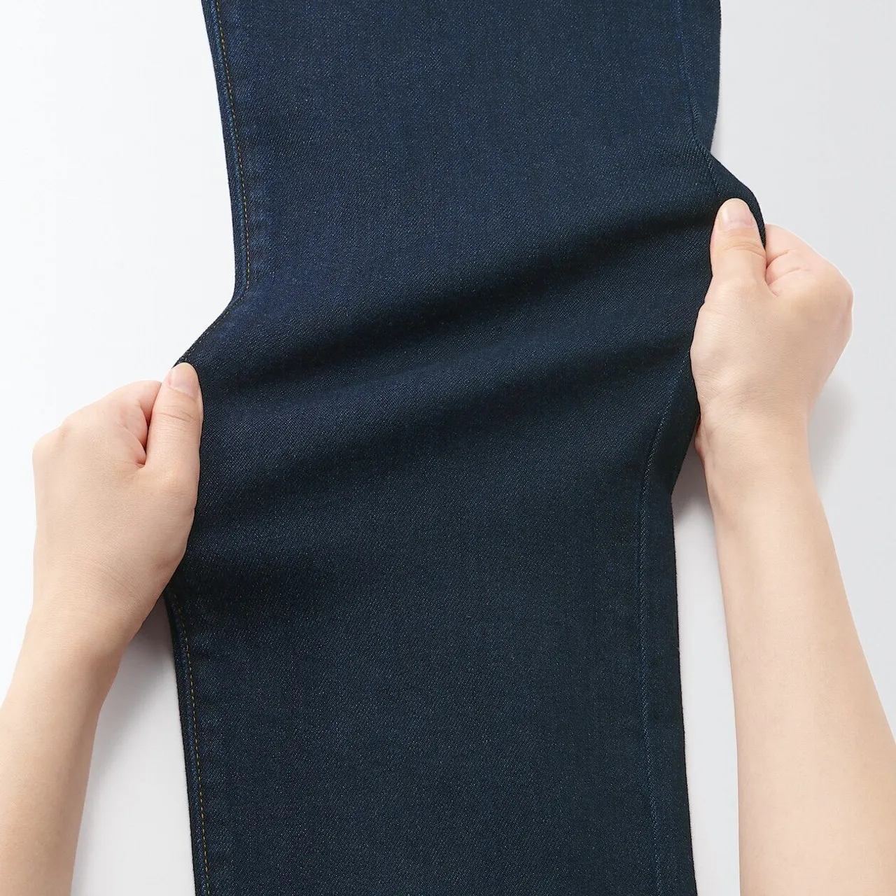 Pantaloni slim in denim elasticizzato Lunghezza gamba extra lunga